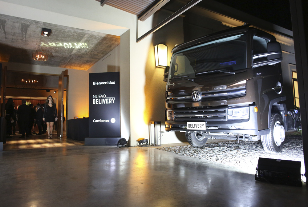 VOLKSWAGEN NEW DELIVERY